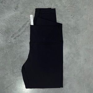 Lululemon Wunder Under Tight 25”